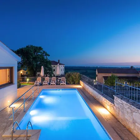 Bellavista Poletti Mit Pool Und Meerblick Višnjan