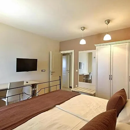 Сasa de vacaciones Bellavista Poletti Mit Pool Und Meerblick