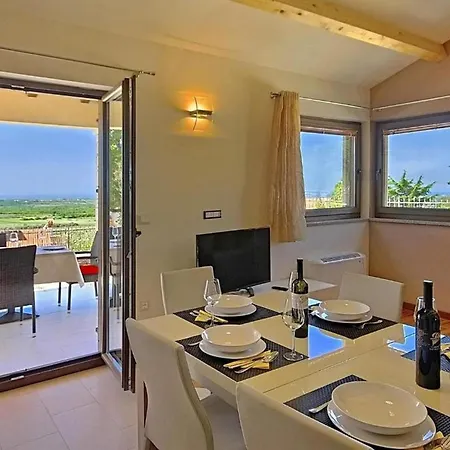 Bellavista Poletti Mit Pool Und Meerblick Višnjan